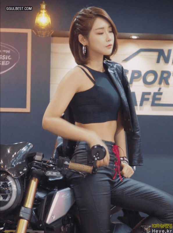 GGULBEST.COM GIF FACTORY: (HONDA) [SEUOL MOTOR SHOW] Model Yoo Dayeon.gif