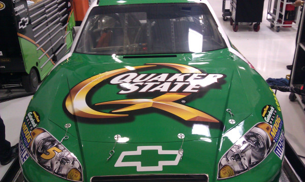 car pertamax: Quaker State car ready for Quaker State 400