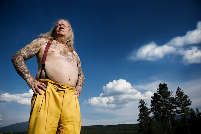 Swastika: Swastika Man Woman