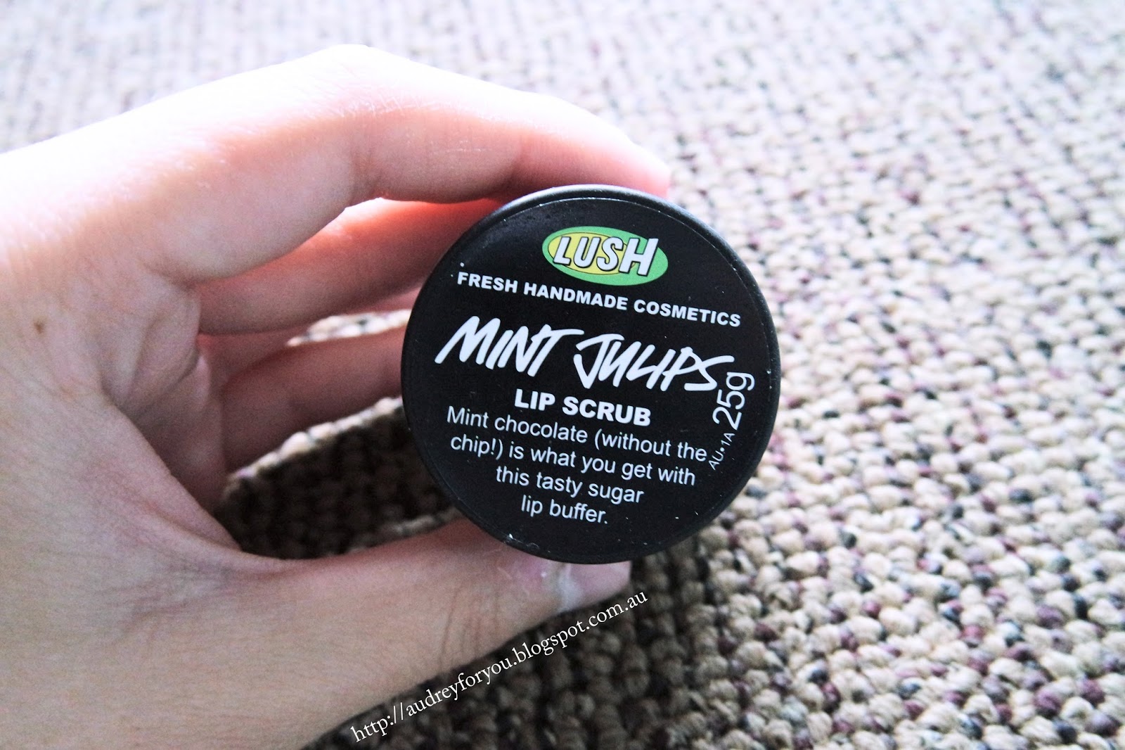 REVIEW Lush Mint Julips Lip Scrub Life With Audrey