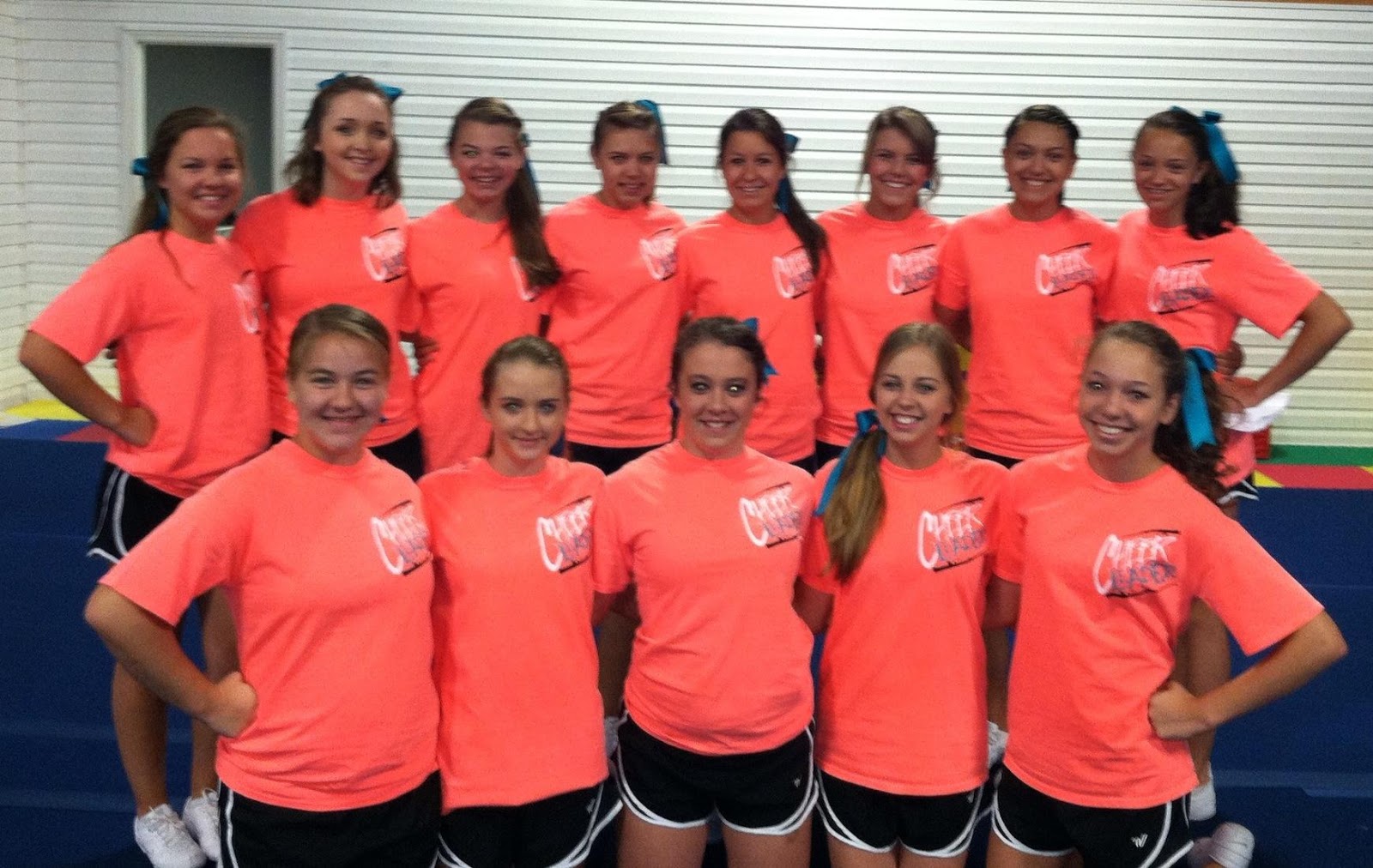 ELKMONT ALABAMA ELKMONT CHEERLEADERS PREPARING FOR NEW SCHOOL YEAR