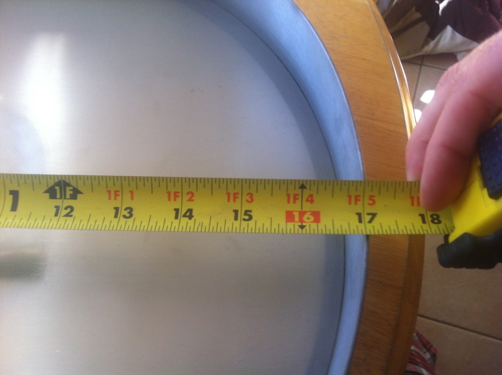 HRM CREATIVE BBQ The KettleQ griddle by The Little Griddle