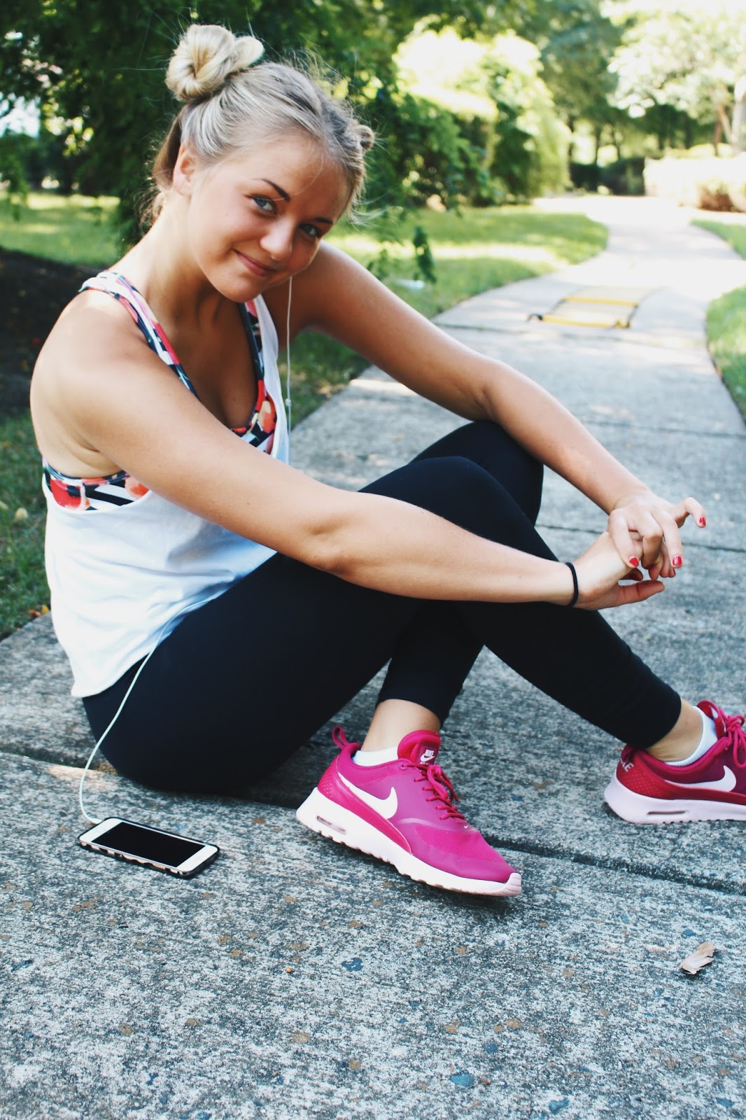 giveaway! best athletic wear ever. PEERY DAYS