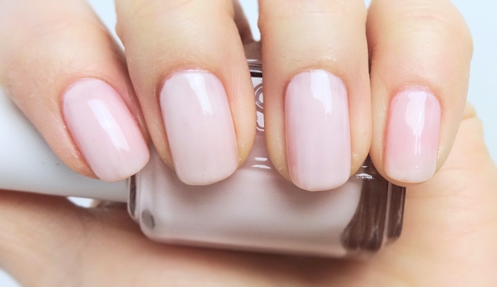 Two makes it better - Essie Ballet Slippers & Mademoiselle Lenallure