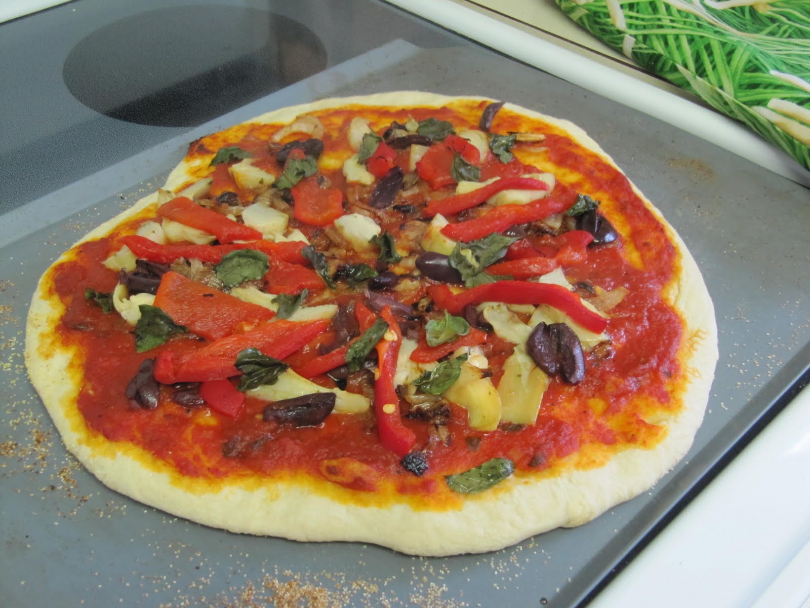 Rupert Girl Russian pizza