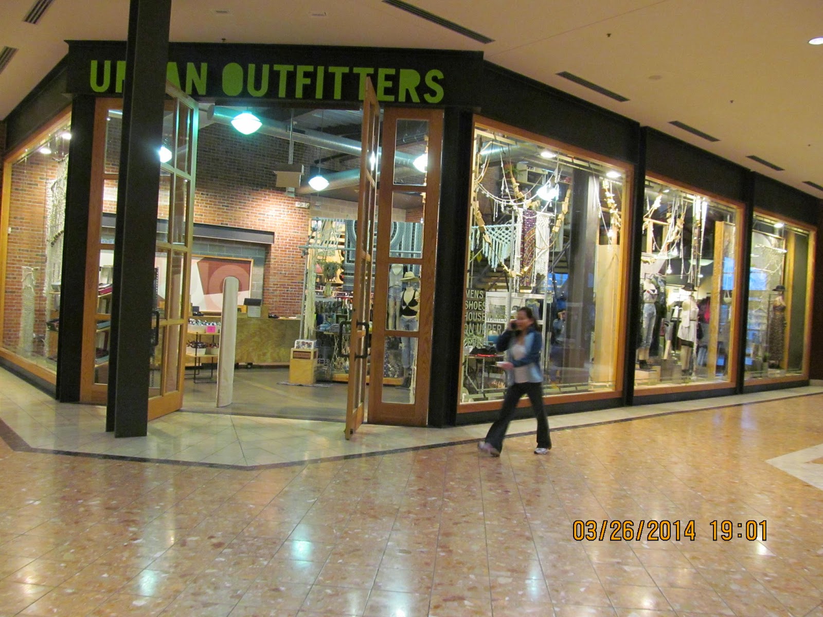 Trip to the Mall: St. Louis Galleria- (Richmond Heights, MO)