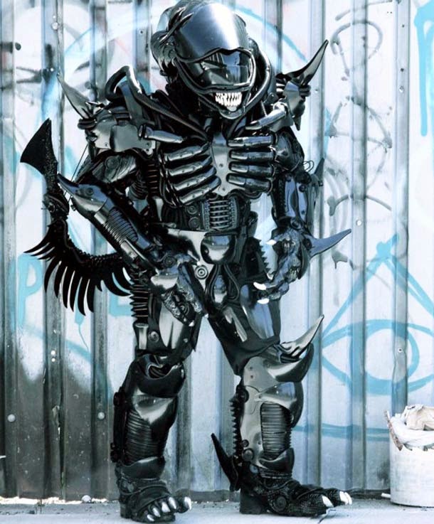 Awesome Alien Cosplay