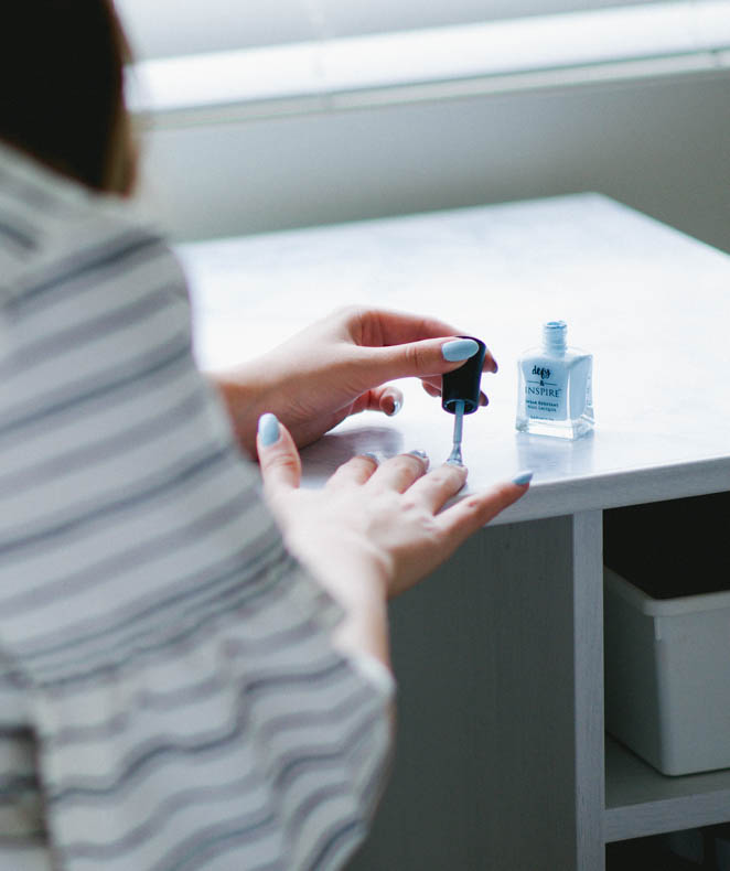 Golden Swank SALONWORTHY MANICURE FROM TARGET