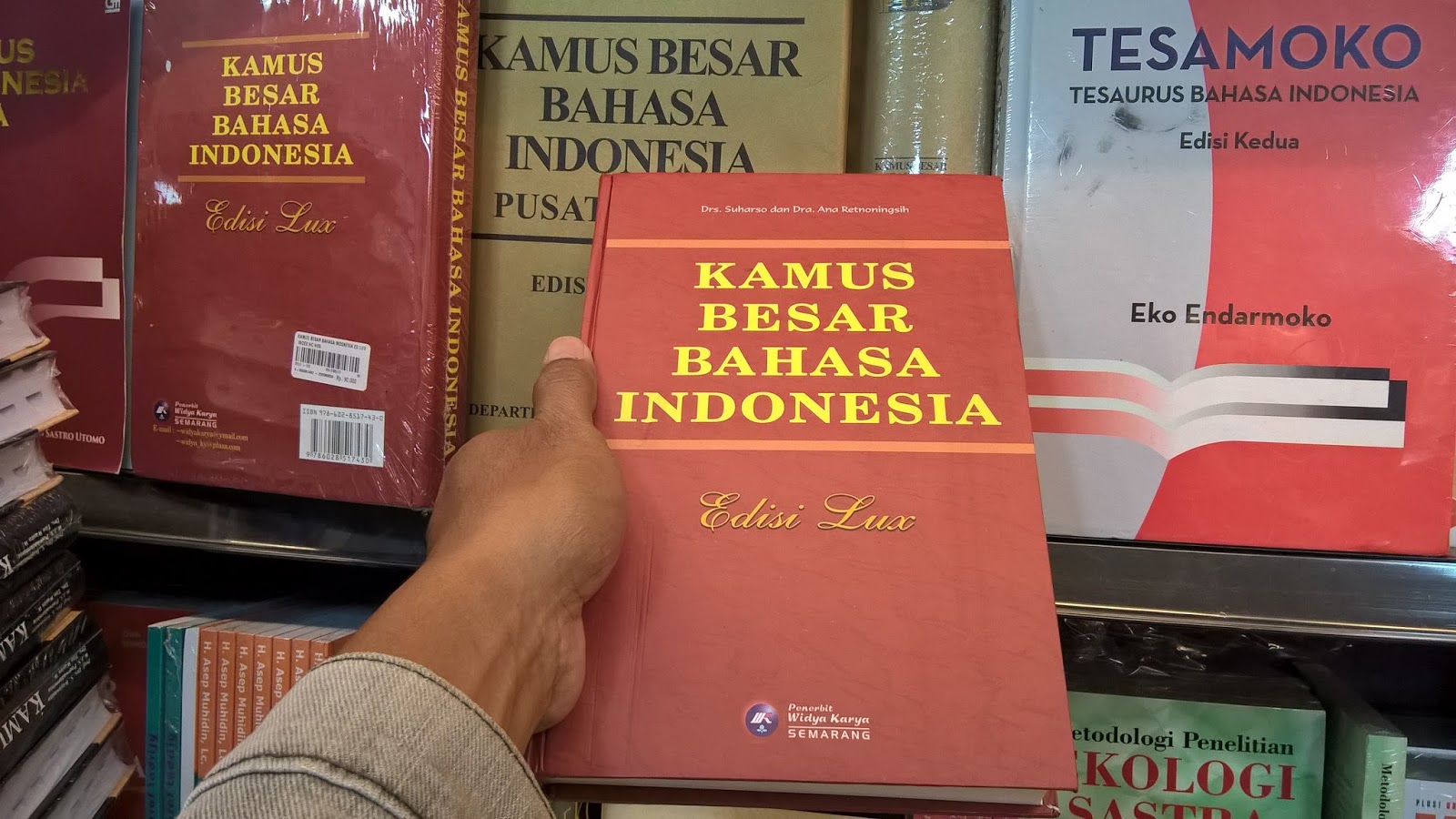 Penulisan Yang Benar Kata Idul Fitri - Djangkaru Bumi