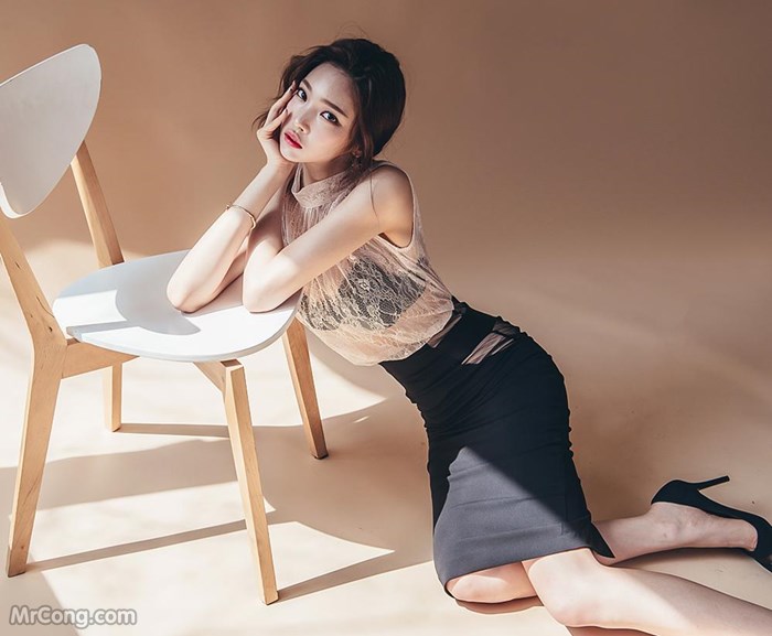 Beautiful Park Jung Yoon in the April 2017 fashion photo album (629 photos) photo 30-2