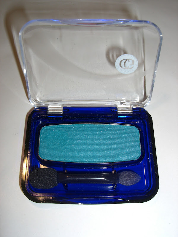 Mary`s Obsession COVERGIRL "turquoise tempest"