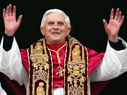 O Papa Bento 16 disse nesta segunda-feira que irá renunciar como líder da . papa bento xvi