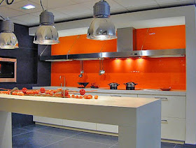 Decoración Ideal: El naranja se impone en cocinas modernas