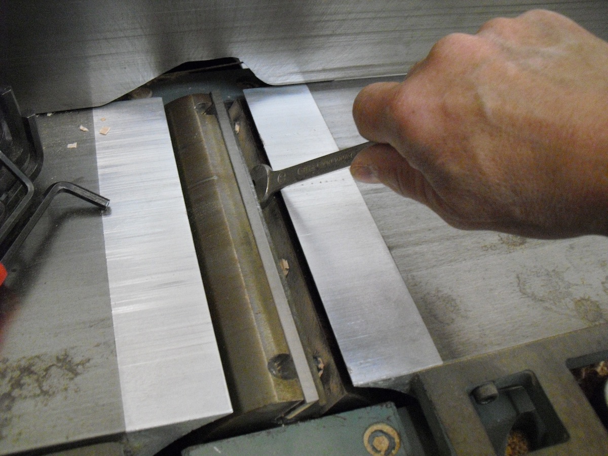 Let's Talk Wood Changing Jointer Blades