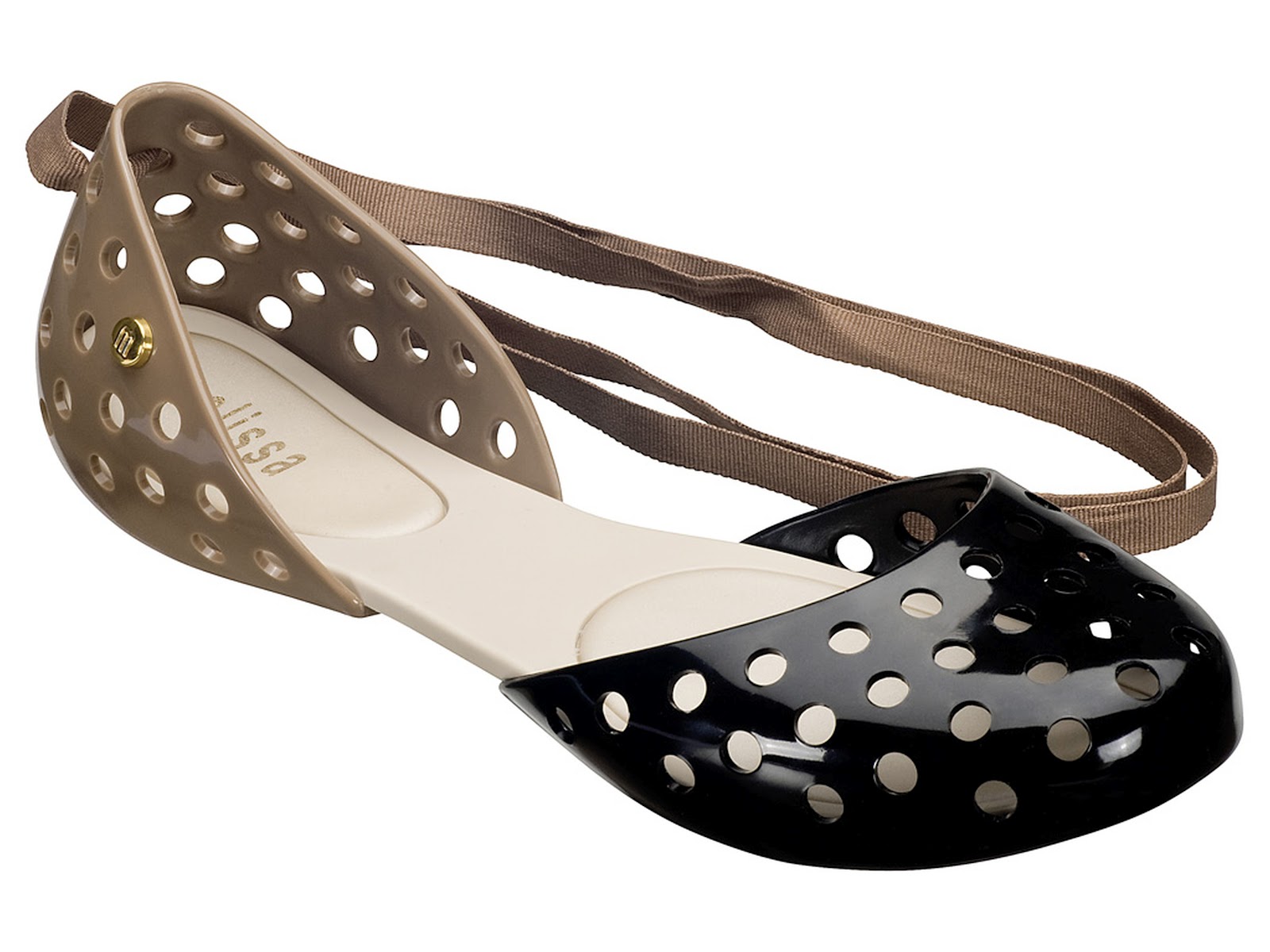 Studio Rosso: Fashion Rio e Melissa