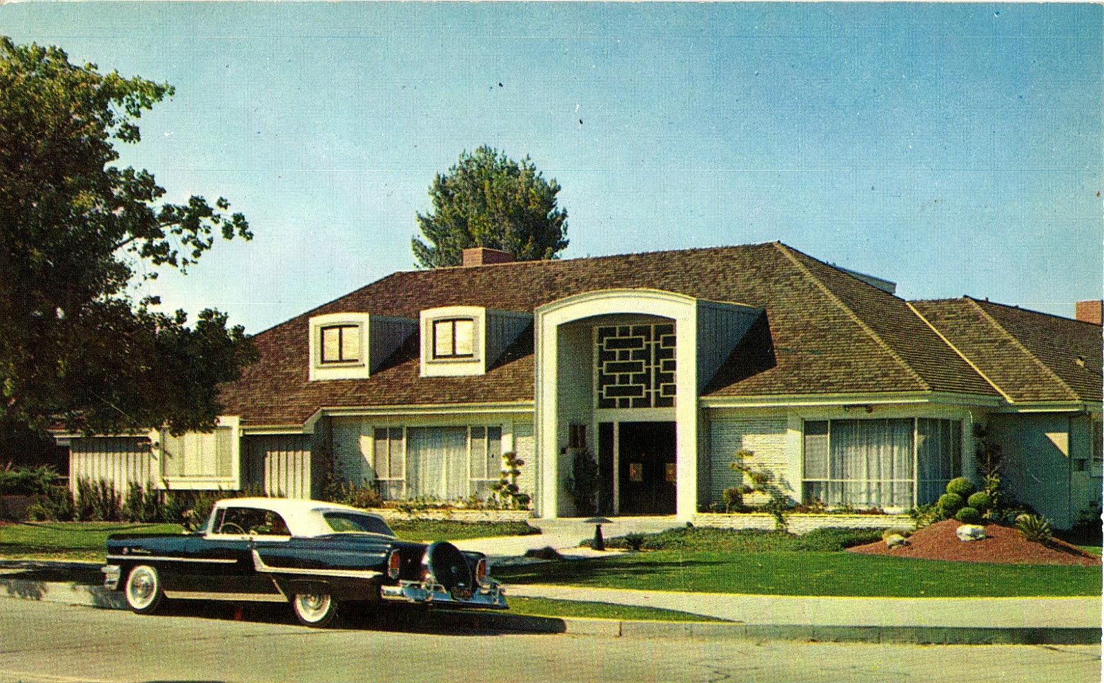 Liberace Home in Sherman Oaks in Postcard San Fernando Valley Blog
