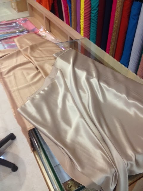 Harga Bahan Satin Bridal Per Meter Sekilas Bahan