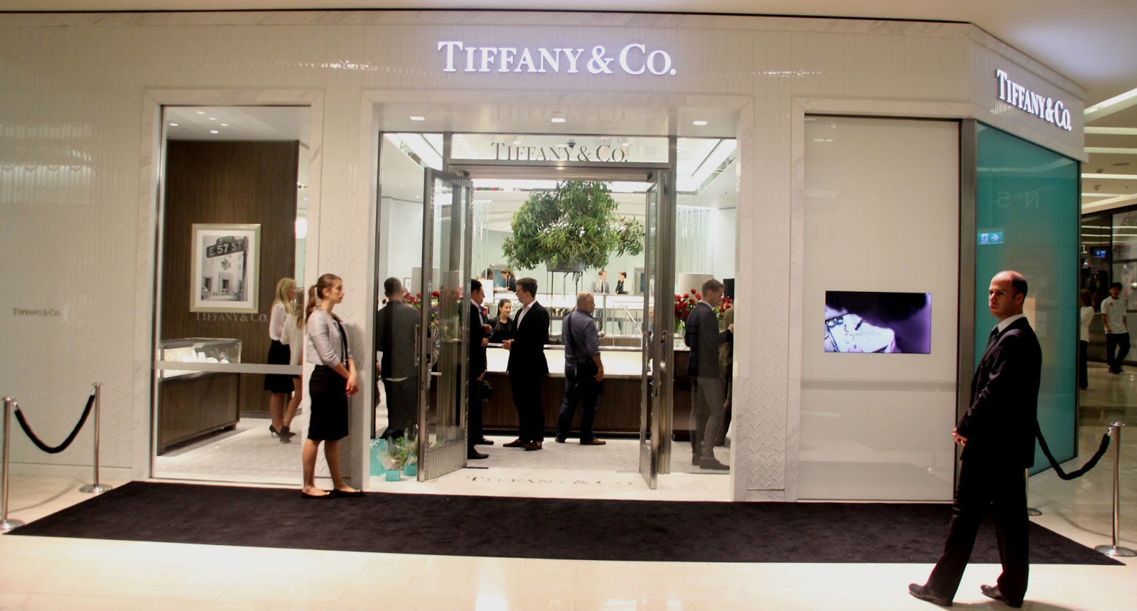 the Social Shuttle: Grin And Bear It at Tiffany
