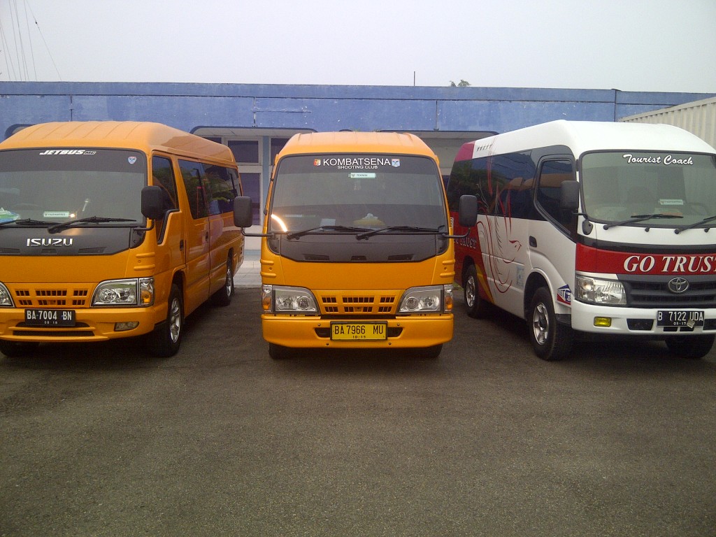 Tourist Bus Rental Car mickro