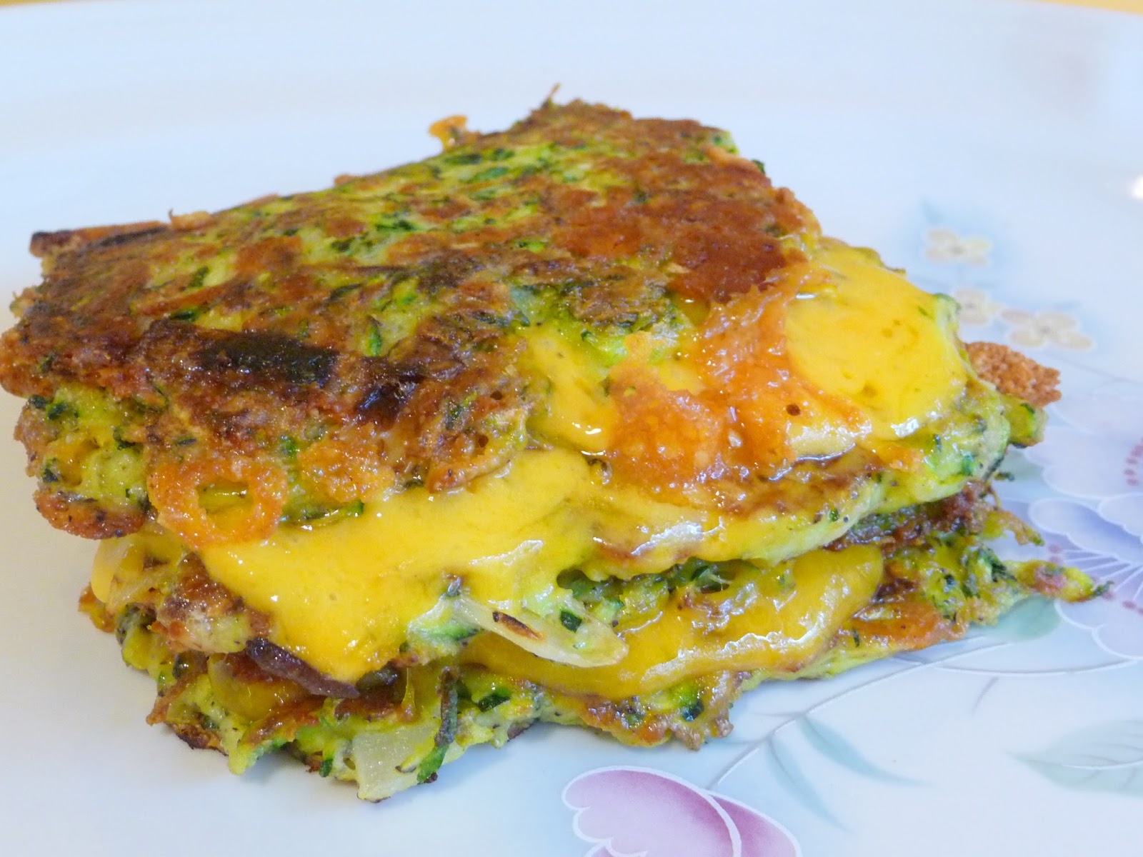 SPLENDID LOW-CARBING BY JENNIFER ELOFF: ZUCCHINI GRILLED CHEESE FRITTERS