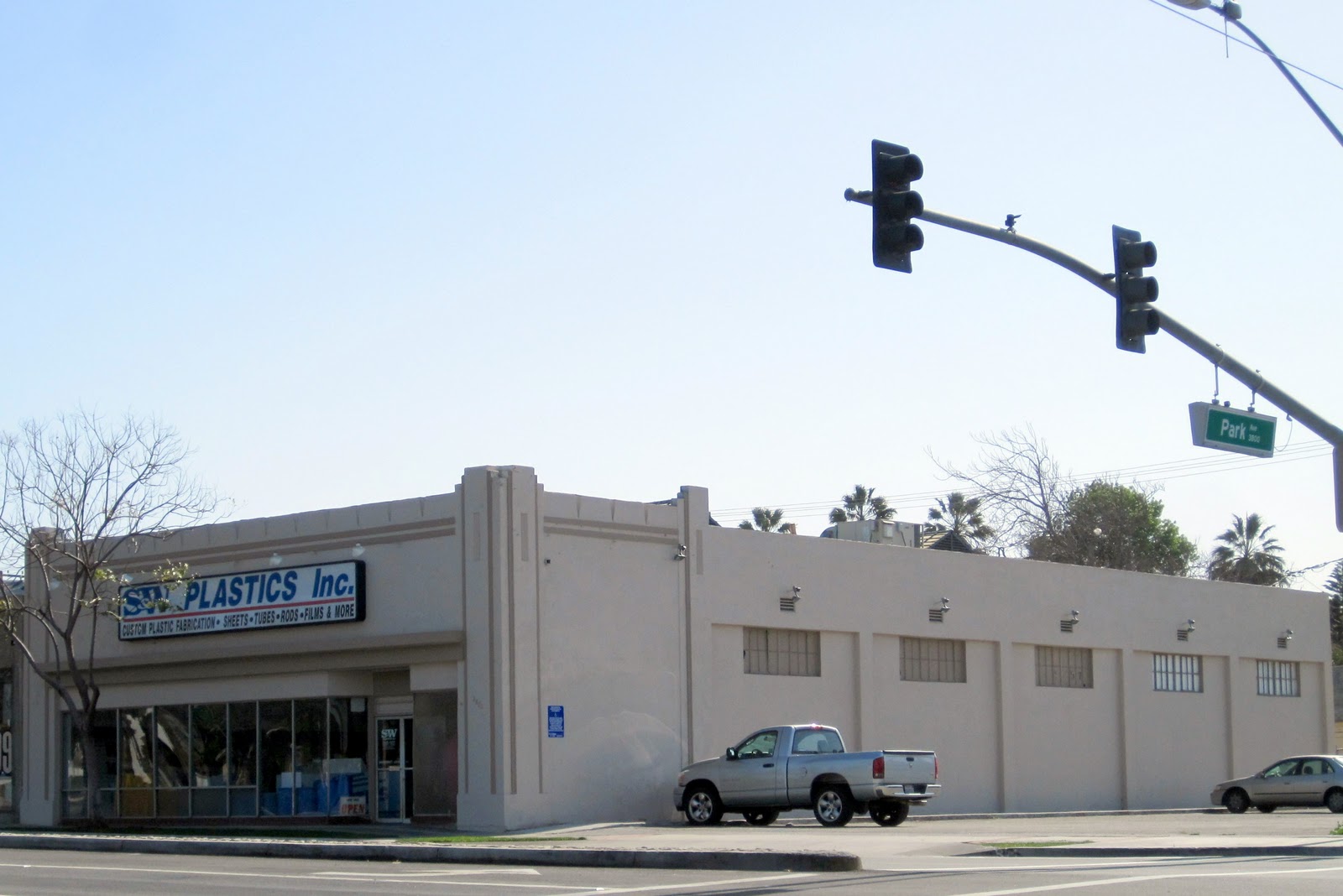 riverside.love. University Avenue Safeway