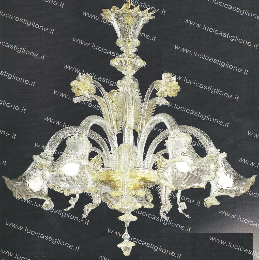 Lampadari in vetro di murano: 17 lampadari tradizionali in vetro ... Lampadari fogla oro moderno