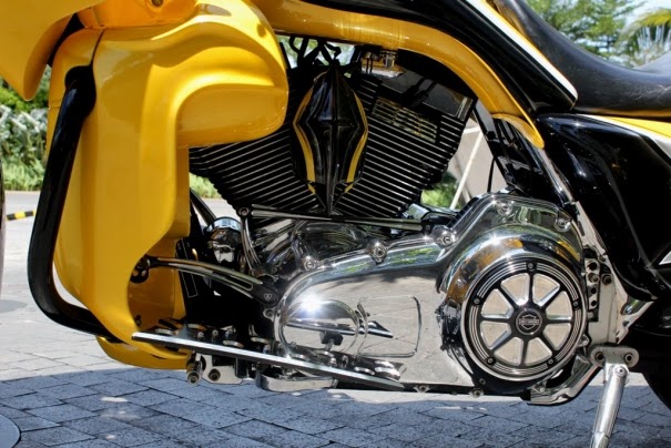  Modifikasi Motor Harley Davidson Road Glide Super Keren