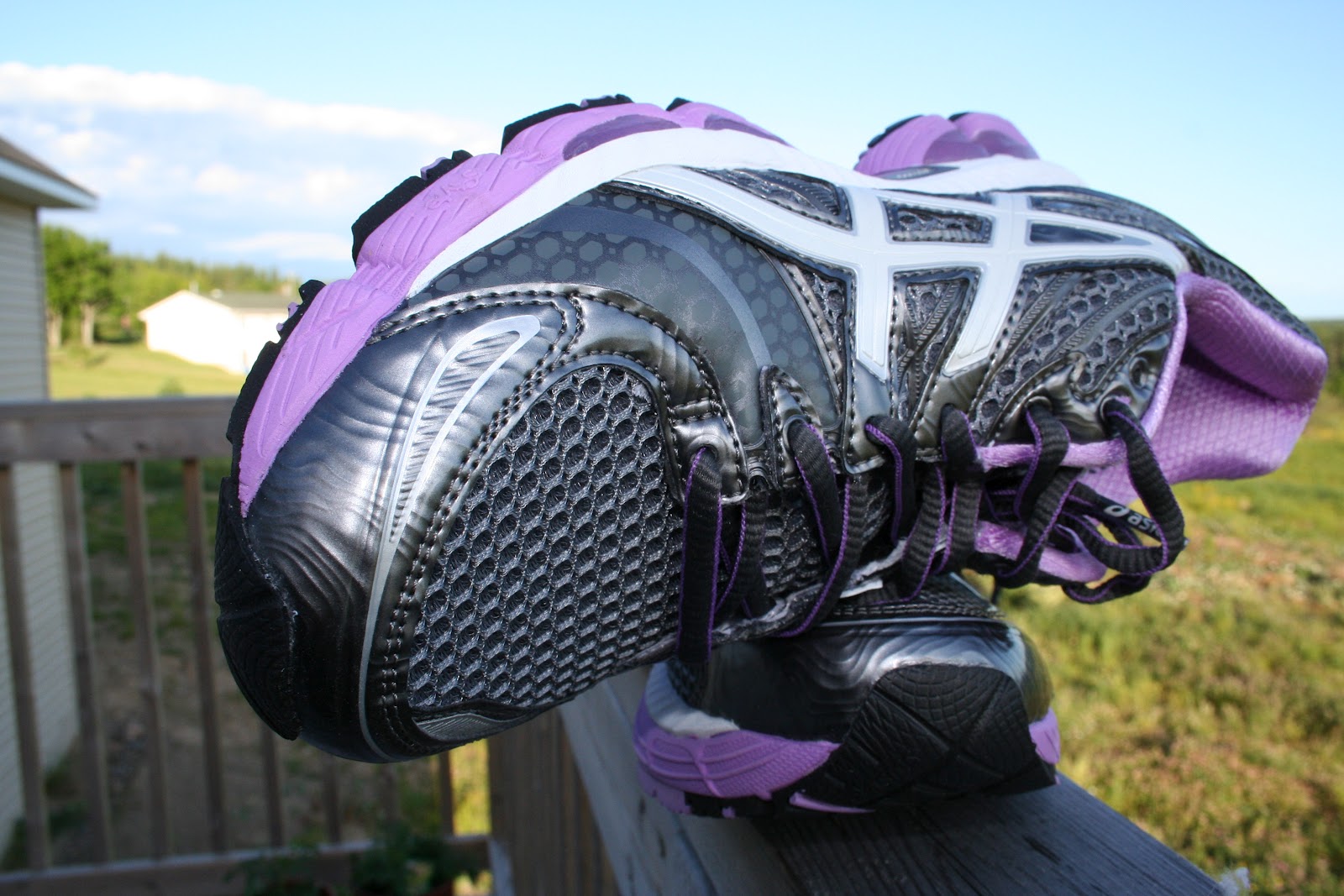 Fitness Excellence Athletic Training (FEAT): Shoe Review - Asics Gel ...