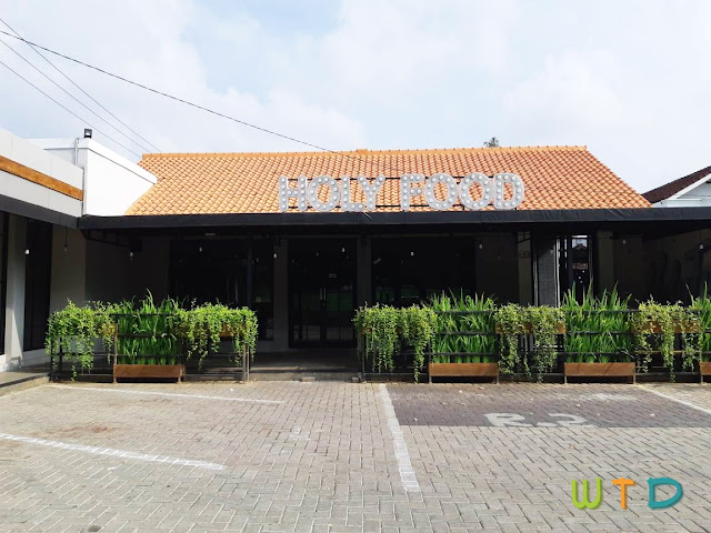 Desain Renovasi Cafe Holy Food Lampung
