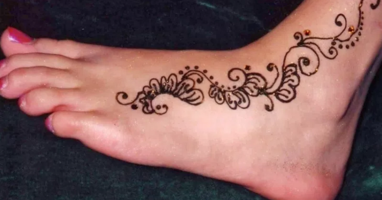 Gambar Henna Kaki Simple Untuk Pemula / Henna Kaki Simple Dan Cantik
