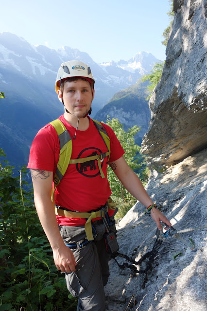Via Ferrata, Klettersteig, Hike, Climbing, Scrambling, mountaineer, mountain, extreme, adrenaline, adventure, Explore, Murren, Gimmelwald, Lauterbrunnen, Interlaken, Switzerland, Bern, Swiss Alps, Bernese Alps, Alpine, hanging, Nepalese Bridge, tyrolean, cliff, BASE, ladders, 