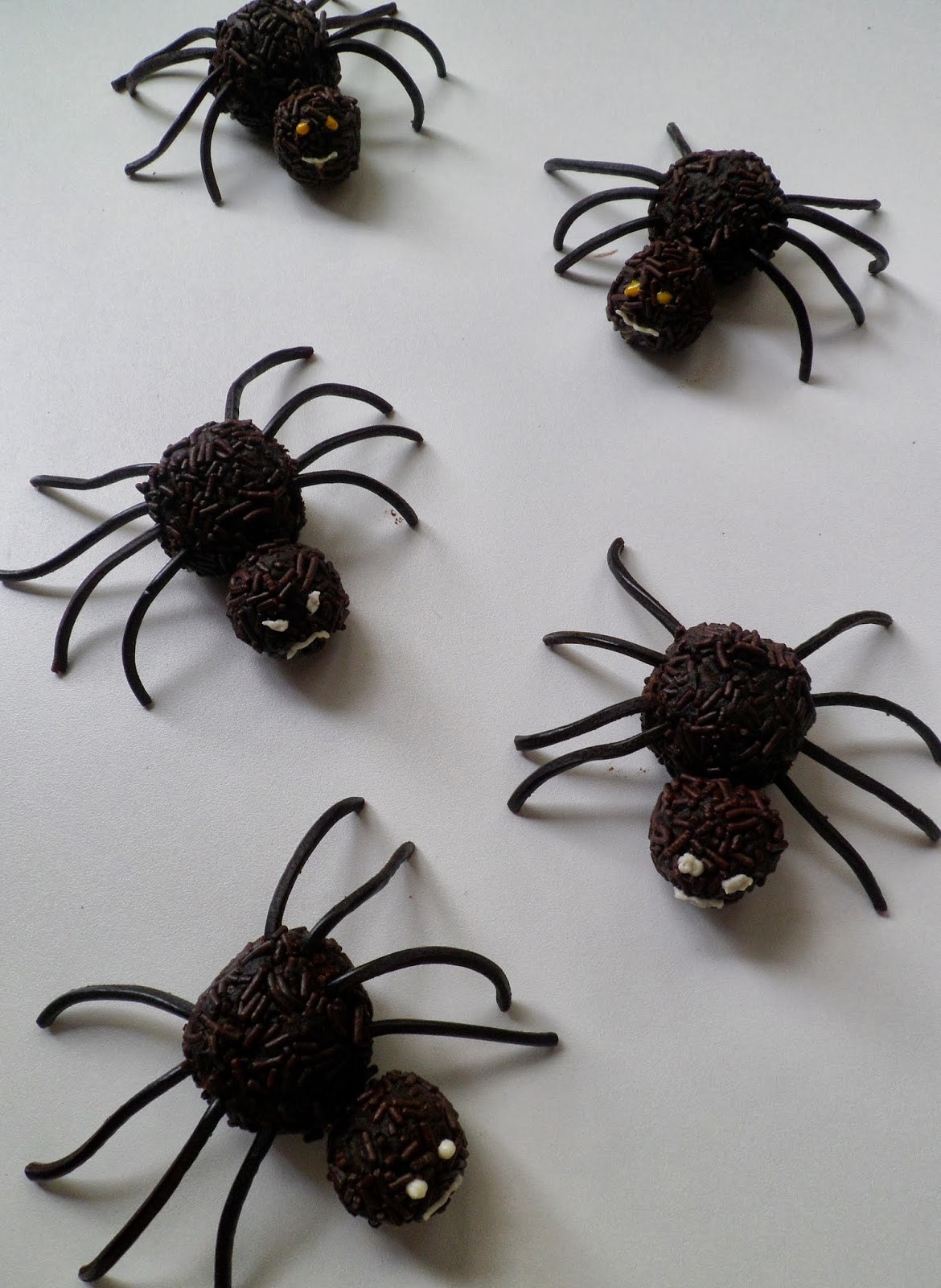 Schokoladen Spinnen — Rezepte Suchen