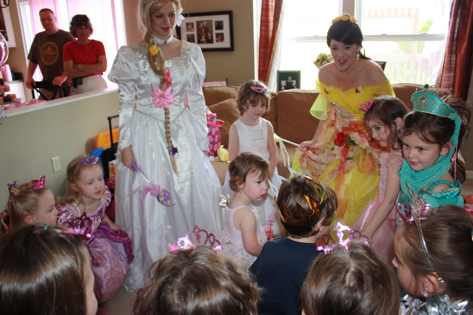 Inside A Pittsburgh Princess Party | Macaroni KID Pittsburgh West ...