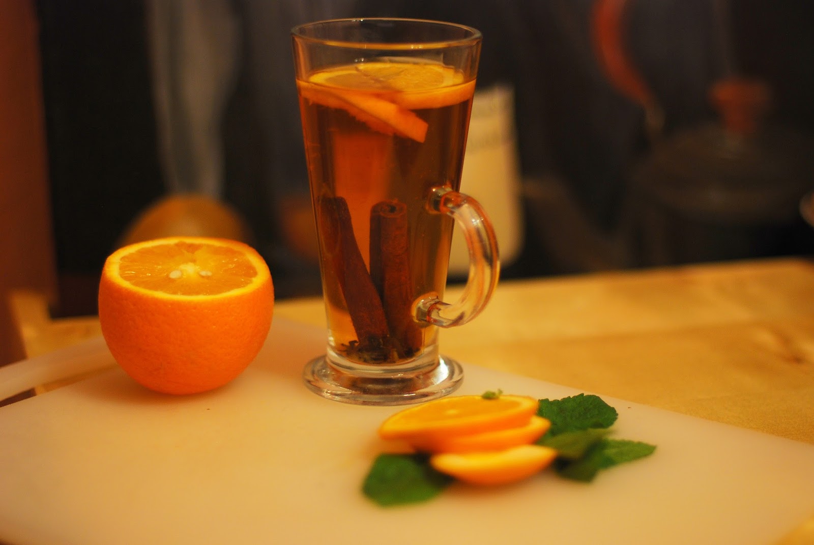 Коктейли по 350. Топ 5 напитков. Молочный улун чайная церемония. Елена татульян натюрморты. Елена татульян фотонатюрморты с виноградом.