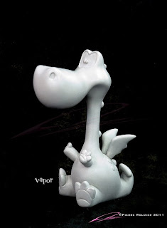 "Vapor" dragon - collectible designer toy maquette ©Pierre Rouzier