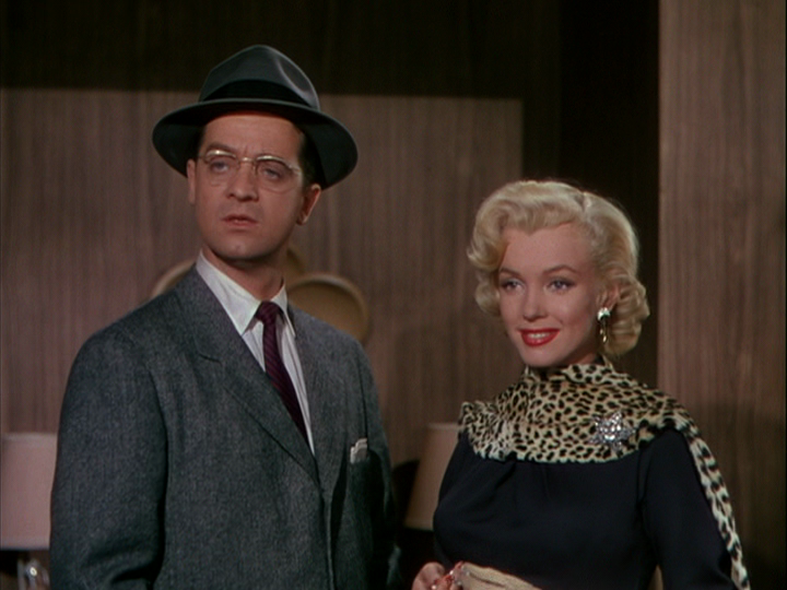 Gentlemen Prefer Blondes (1953): Monroe and Russell's Ode to Female ...