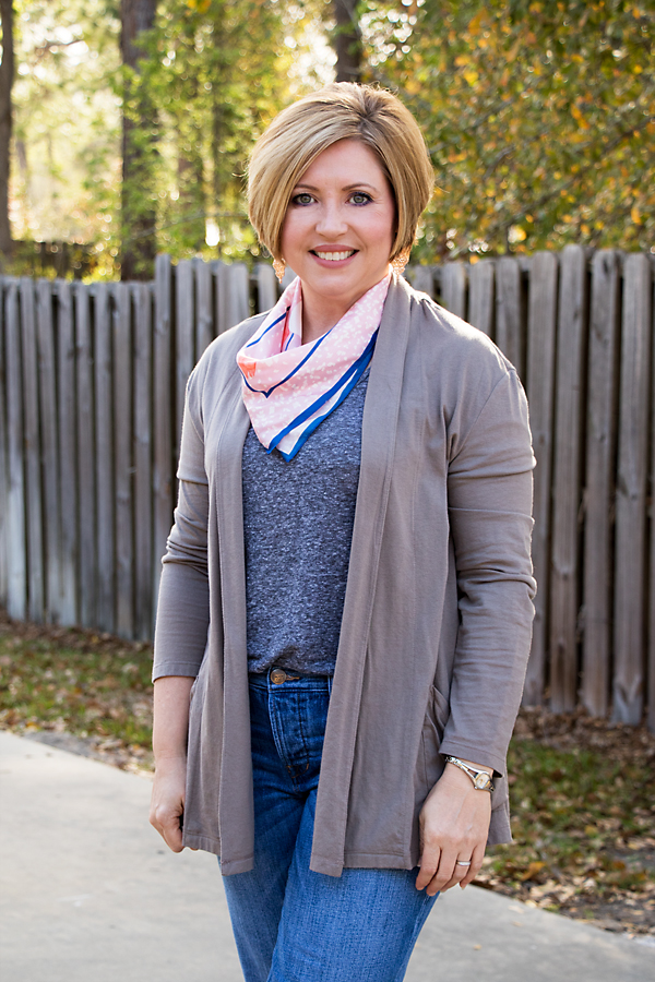 spring neck scarf outfit