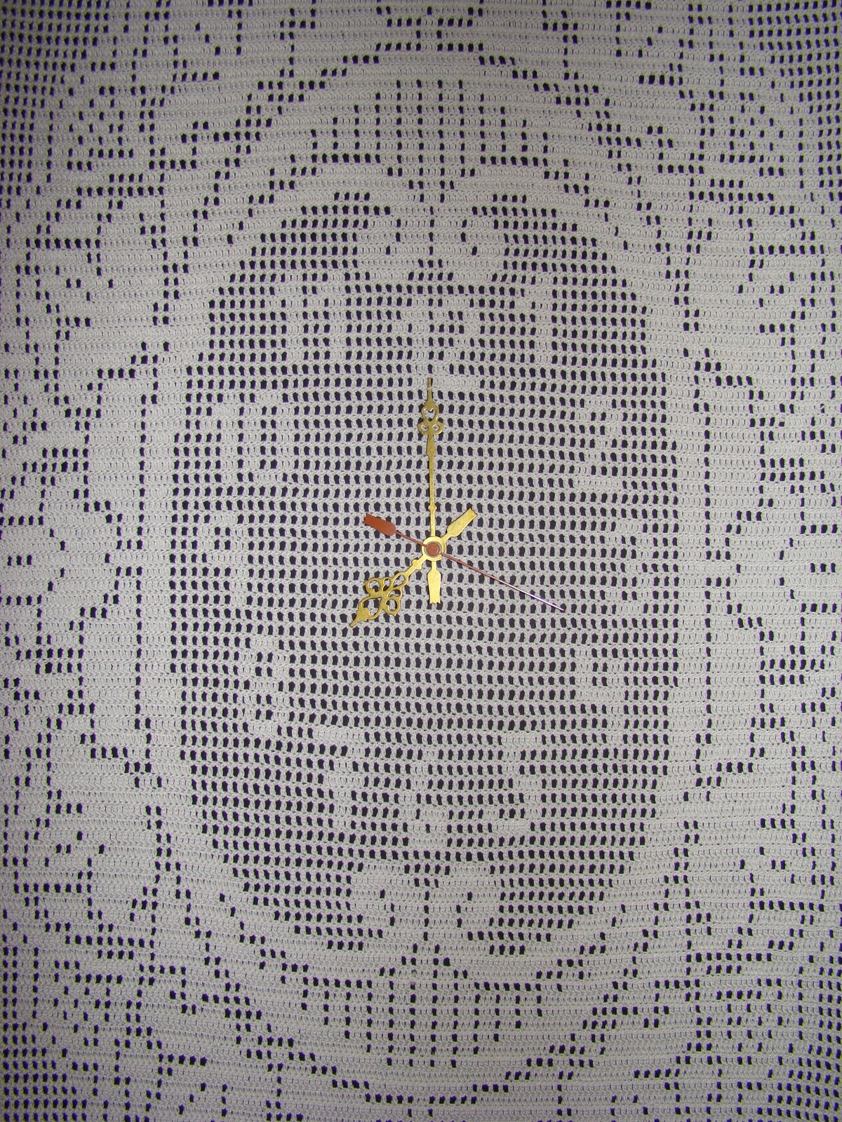 Вязаные часы крючком описание и схема Вязаные часы крючком описание и схема