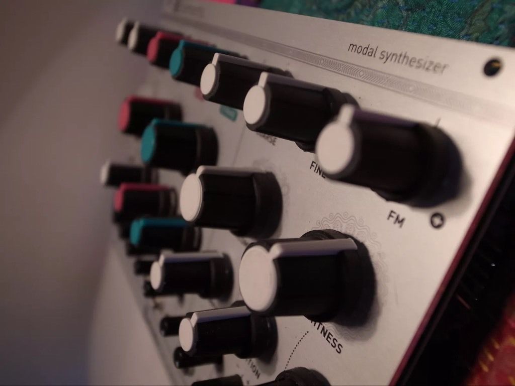 MATRIXSYNTH: Mutable Instruments Elements Modal Synthesizer Module