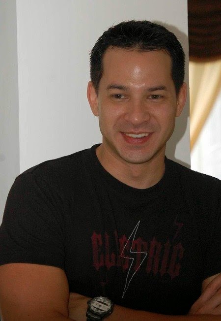 Biodata Ari Wibowo, Profil, Agama, Foto, Instagram