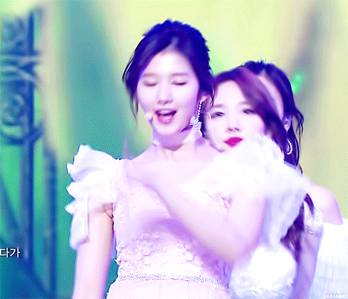 [트와이스] 사랑스러웠던 31일 사나 | 인스티즈