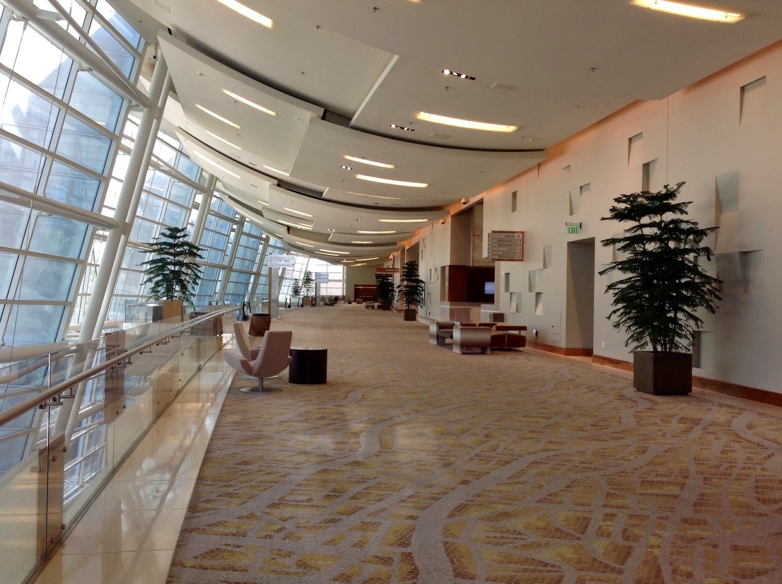 Vegas Reviews Aria Resort & Casino "Heaven on Earth"