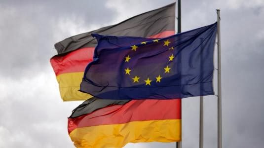 Η Ευρώπη=γερμανία επιστρέφει στην εποχή της δύναμης