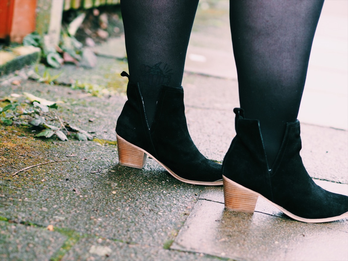 Simply Be Sole Sister Shoe Campaign - Leather Cut Out Boot Review