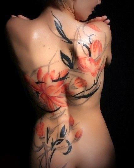Women Tattooed on the Full Back, Incredible Full Back tattoo designs, Beautiful Women Back Tattoos Designs.