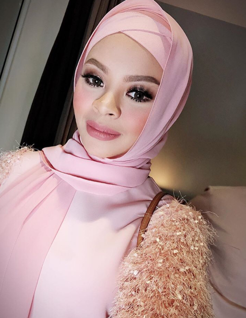 Siti Sarah Semakin Lirik Https Encrypted Tbn0 Gstatic Com Images Q