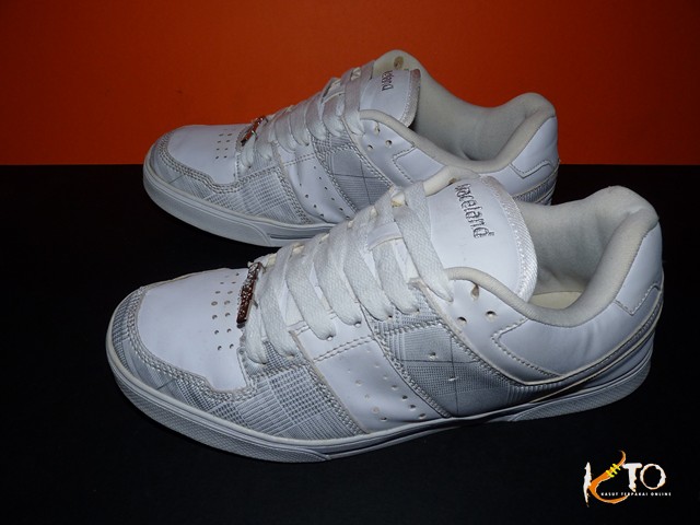 Kasut Terpakai Online GRACELAND Highlights White Shoes