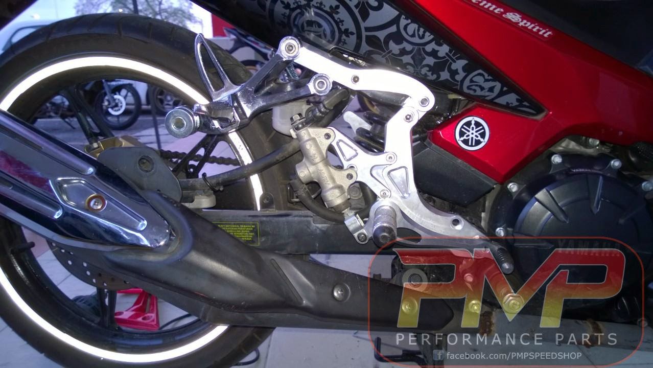 NUI RACING FOOTREST FOR YAMAHA LC135 NEW (5SPEED) PALEX MOTOR PARTS