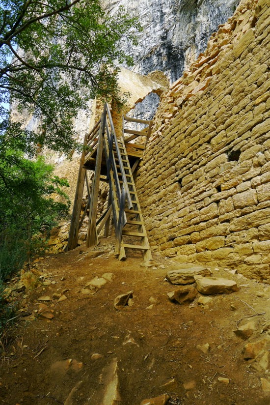 philostoricum Ausflug Die Höhle als Burg