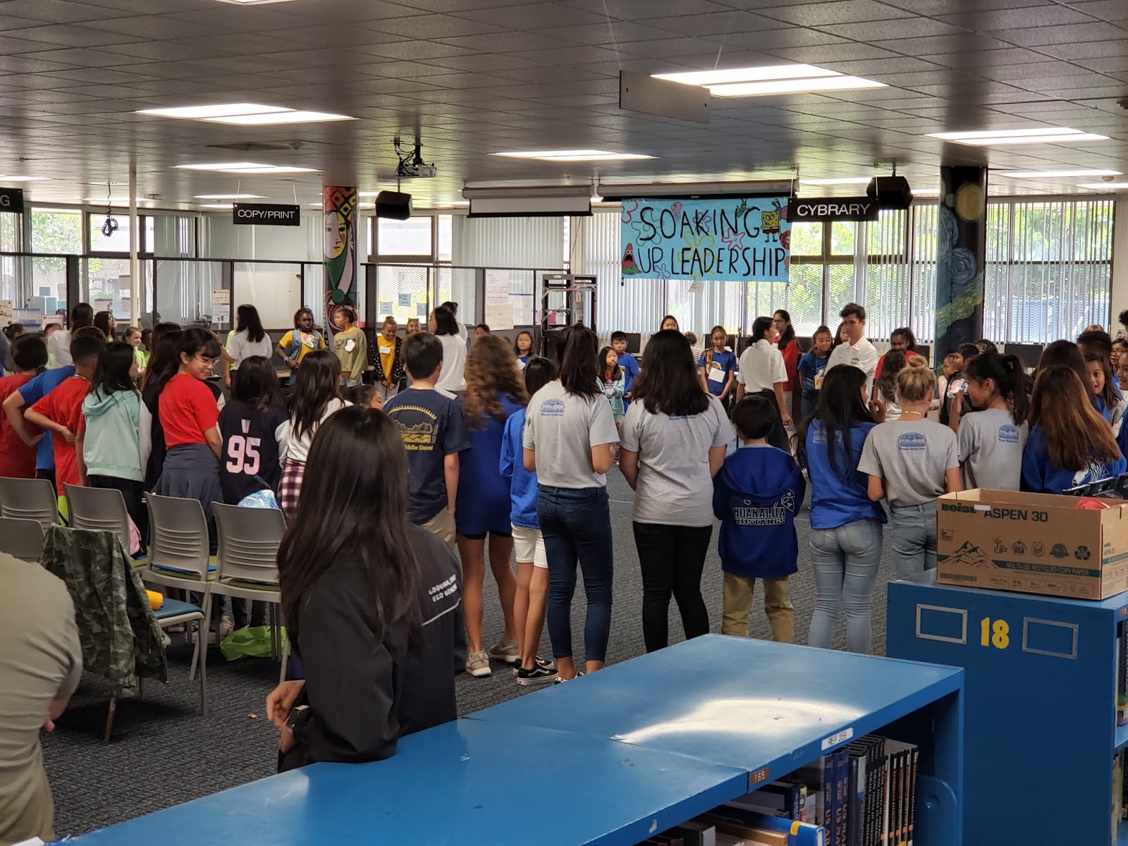 Moanalua High School Student Association (photo courtesy of Lifetouch)
